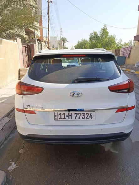 السلام عليكم توسان ٢٠ خليجي مكفولة من الحادث والتبديل والصبغ والبارد والگير والمحرك فول عدا البنوراما خمس عدسات الگاصد حتى الأرضية جلد ماشية ٧٤ نظيفة جداً حتى الاسبير منازل السعر ٢١٢ وبيها مجال قليل للاستفسار ***********
