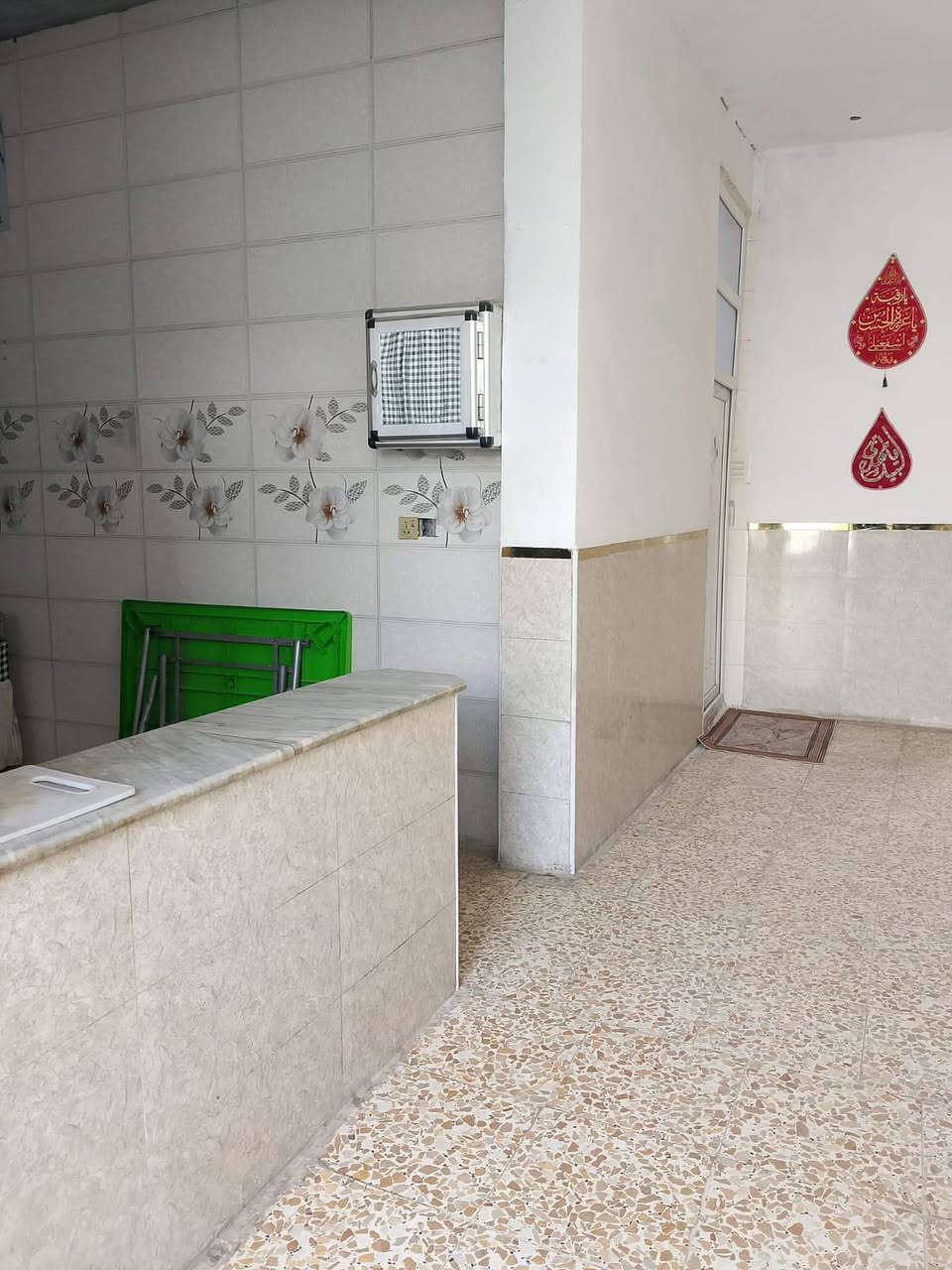 📢 اعلان 📢📢 اعلان 📢 
       👇               👇
⚜⚜ للبيع ⚜⚜ للبيع ⚜⚜
🏠 دار سكني طابو زراعي 🏠 
📐 المساحة ٢٠٠ متر 📐
🌍 الموقع / الحلة /  التاجية 
🏡 طابقين يحتوي على 2 غرف نوم  🌺 صاله 🌺 هول  🌺 مطبخ  🌸مجمع صحيات داخليه وخارجية 
📏 الواجهة ١٠ متر والنزال ٢٠ متر 
🏫 الطابق الاول صب كونكريت والثاني مسقف سندويج 
📷 صور المنزل مرفقة في الاعلان 👇
💸 السعر ٧٠ مليون 
 ❓للاستفسار ⚜  زيارة مكتب انكيدو للعقارات والمقاولات في حي الجزائر مقابل مكبس التمور او 📞 الاتصال على هواتف المكتب 
☎️*********** محمد الزبيدي 
☎️ *********** سيد وليد 
☎️ *********** سيد وليد 
⚜⚜⚜⚜⚜⚜⚜⚜⚜
