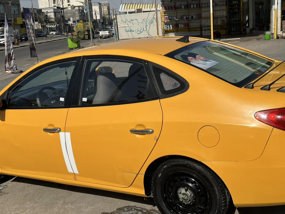 السلام عليكم ادوات ادوات بيع او مراوس
النترا صابونه مديل ٢٠١٠  محرك ١٦٠٠
سيارة جديده جاهزه من كلشي
كفاله كير 
كفاله محرك 
حداديه 
تبريد + تدفئة
تخم تاير 
رقم و سنويه طبق الاصل هم مال النترا 
السيارة جاهزة من كلشي مكان السيارة بصرة 
السعر ٤٢ بي مجال للشراي و الجيتك 
هذا رقمي 
***********
