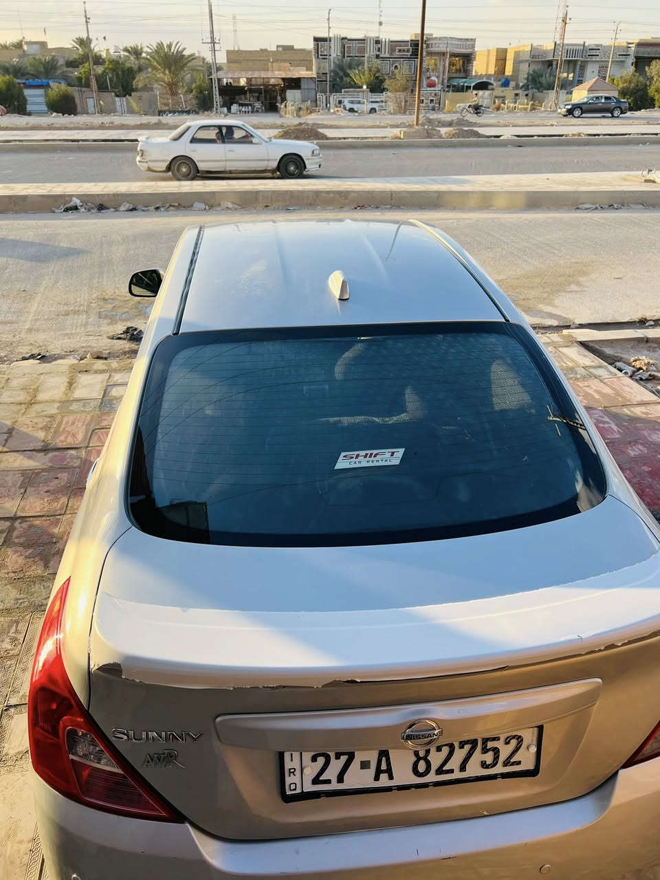 السلام عليكم
نيسان صني هندي 2024 رقم ذي قار معوقين 
سياره نضيفه جديده جاهزه من كلشي مانقصه شي 
ضربته جنطه تعمير مابيه تبدليل  سونار عندي موجود 
مكان السيارة ناصريه مركز. 
***********
