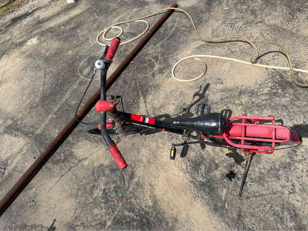 بايسكل وسنك للبيع كربلاء, العراق


**إذا كنت صاحب هذا الإعلان وتريد حذفه لأي سبب، رجاءا أرسل رسالة إلى الدعم الفني**