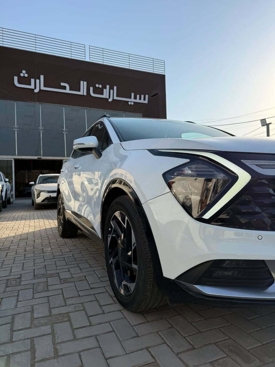 ⸻

السلام عليكم ورحمة الله وبركاته

🚘 للبيع كيا سبورتج خليجي 2023

📍 رقم بغداد الجديد – السيارة باسمي
📍 المسافة المقطوعة: 50 ألف كم

المواصفات:
✅ سقف بانوراما
✅ بصمة تشغيل وبصمة أبواب
✅ تشغيل عن بُعد
✅ شاشة Apple CarPlay
✅ كاميرا خلفية
✅ كشنات كهربائية مع تدفئة
✅ تبريد قطعتين
✅ رادار جانبي
✅ حساسات أمامية وخلفية
✅ هند بريك إلكتروني (بصمة)
✅ ويل  قياس 19 إنج

ملاحظة:
🔹 السيارة بيها صبغ داير جاملغ خلفي.

💰 السعر المطلوب: ,18.800 دولار

📞 للاستفسار: ***********

📍 العنوان: بغداد – معارض النهضة

حارث للسيارات 🚗
