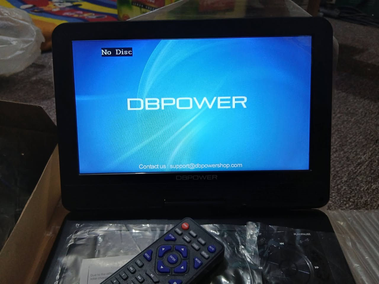 ديفيدي جديد شحن 
٥٠ الف مع التوصيل


**إذا كنت صاحب هذا الإعلان وتريد حذفه لأي سبب، رجاءا أرسل رسالة إلى الدعم الفني**