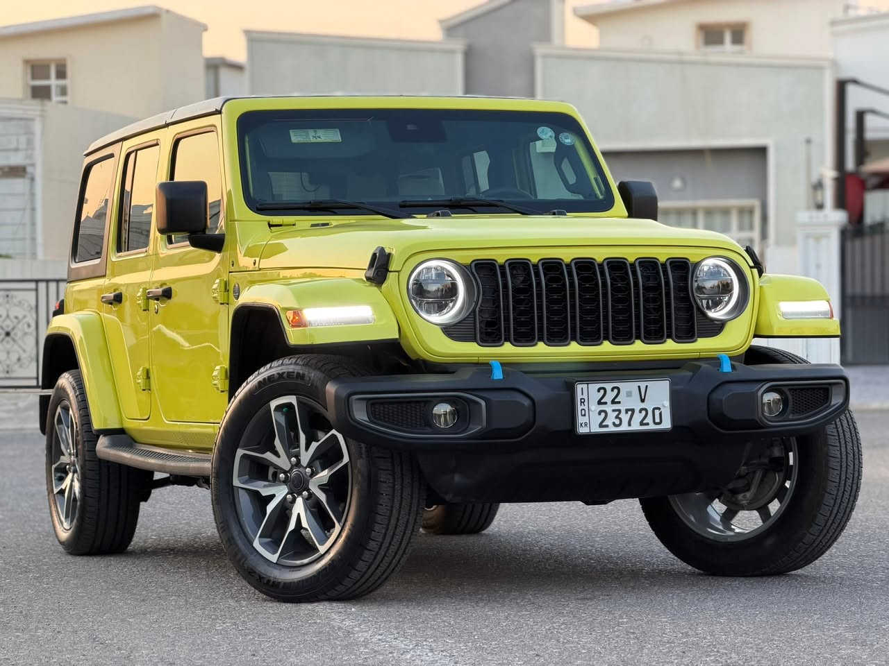 ياالله

السلام عليكم جيب رانكلر صحاري 4Xe 2024  وارد امريكي

Jeep Wrangler  4Xe 2024 2.0L 4 

حجم المكينه : 2000 تيربو + هايبرد + هجين شحن منزلي
المسافه المقطوعه : 9 الف ميل       
الضرر : صبغ حافة البنيد من الجهه اليمنه  موضح بالصور
                   الايرباك : دركه + برده. راجع سستم  

#المواصفات 
1.قماره تتفصخ صير كشف
2.بصمه 
3.لوكير
4.كشافات عدسه
6.شحن خارجي
7.هيتر بالاستيرن 
8. شاشه
9.هيترات بالكشنات
10.تشغيل عن بعد
11.كشنات جلد
12هيترات بالكشنات
13. دمام خلفي
14.كامرا 
15.رادرات 360
16.رادار امامي
17.حساسات خلفيه
18.بصمات عدد 2

#السعر  : الطلب في التعليقات سيأتي اليك مباشرة 

تفاصيل اكثر هذا رقمي *********** تحياتي 

مكان السياره اربيل
