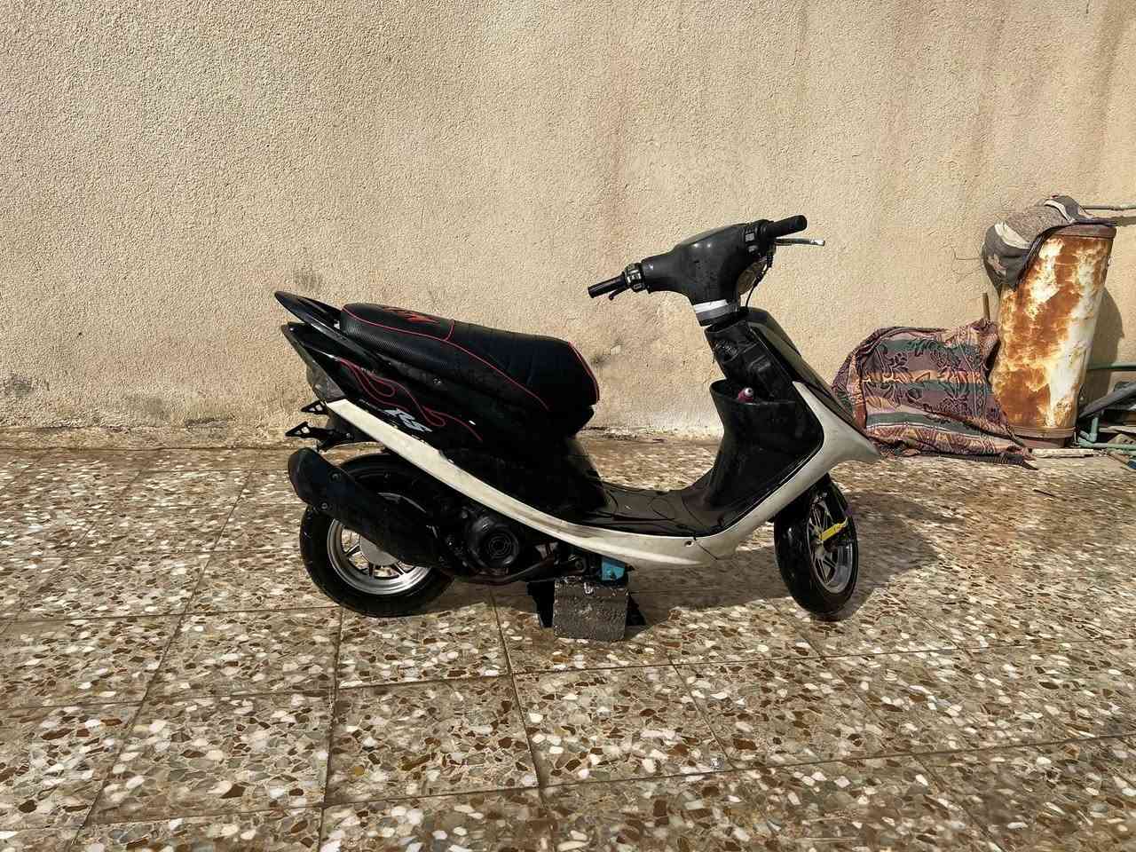 سلام عليكم ماكس عدله للبيع كامله شغاله سلف وهندر كامله  شلعه معدله فول كلاجات رياضي وبيها ويل هم رياضي وبيها نواعم بوشه 49 مكاني كربلاء سعرها على خاص سعرها مناسب


**إذا كنت صاحب هذا الإعلان وتريد حذفه لأي سبب، رجاءا أرسل رسالة إلى الدعم الفني**