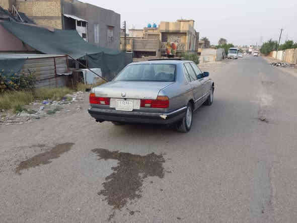 للبيع بي ام موديل 91حجم 735 صلاح الدين مشروع وطني رقم موبايل *********** سعر 45$مكاني بغداد بسمي محرك وكير مكفولات دواخل جلد نضيفة كهربائيات وكيجات وجام كله شغال سلايد روف سغال سيارة لاضربة ولاتبديل ولاخياس حدادية جديده تخم تايرات جدد سنتر لووك اربع بوب شغال. مصبوغه جمالية شراي يتصل موجود واتساب
