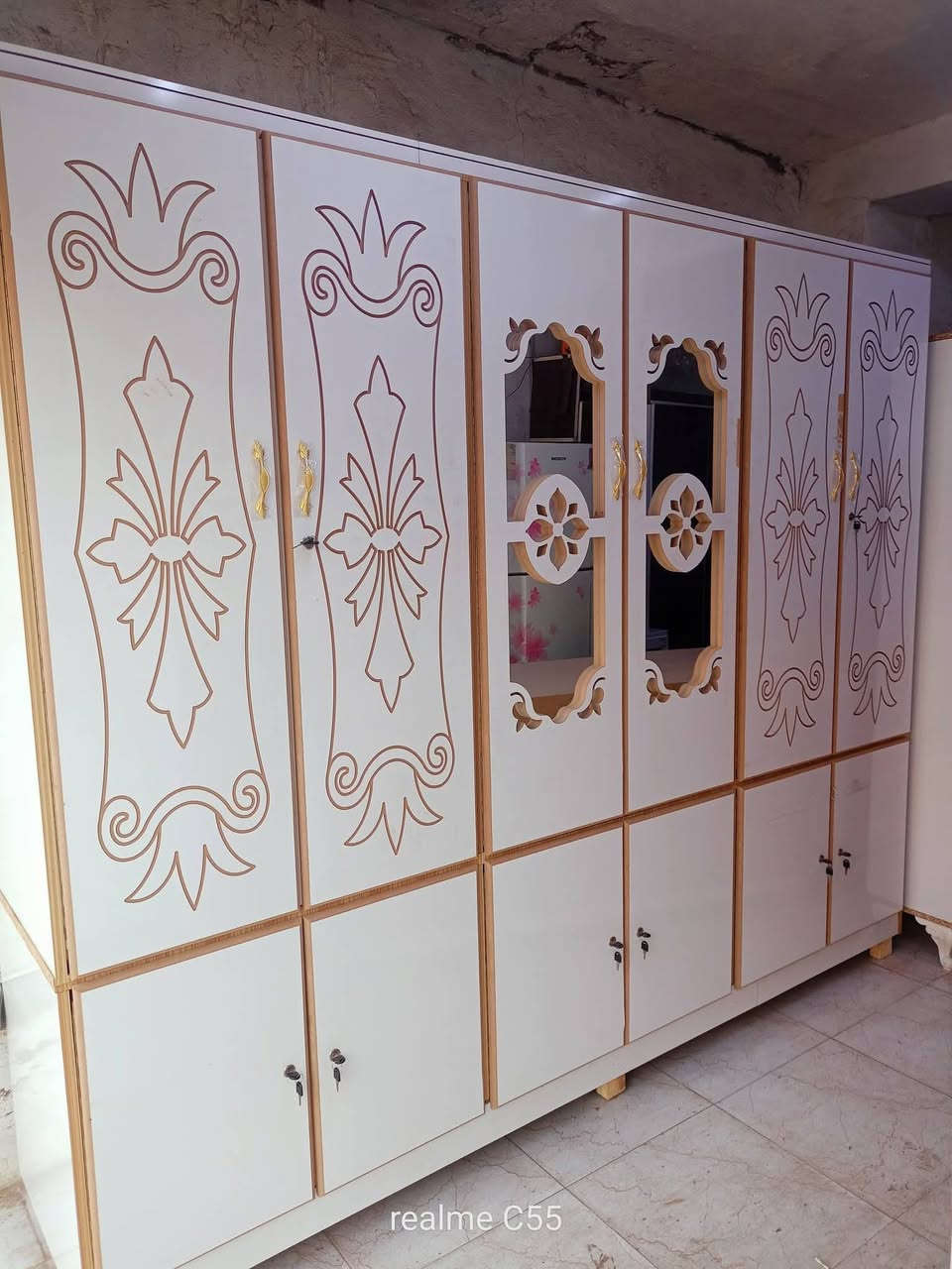 ياالله غراض مستخدم أو جديد ديوان ٧ امتار مستخدم اي عيب مابيه السعر ٢٠٠ بي مجال جربايه ام نفر مستخدم اي عيب مابيه السعر ٦٠ بي مجال ميز محل الالمنيوم مستخدم اي عيب مابيه السعر ١٠٠   متوفر جديد تفصال 2باب أو 3 باب او4 باب او5باب أو 6 باب  متوفر غرف نوم  حسب طلب الزبون العنوان كركوك حي العروبه اتصال *********** واتساب
