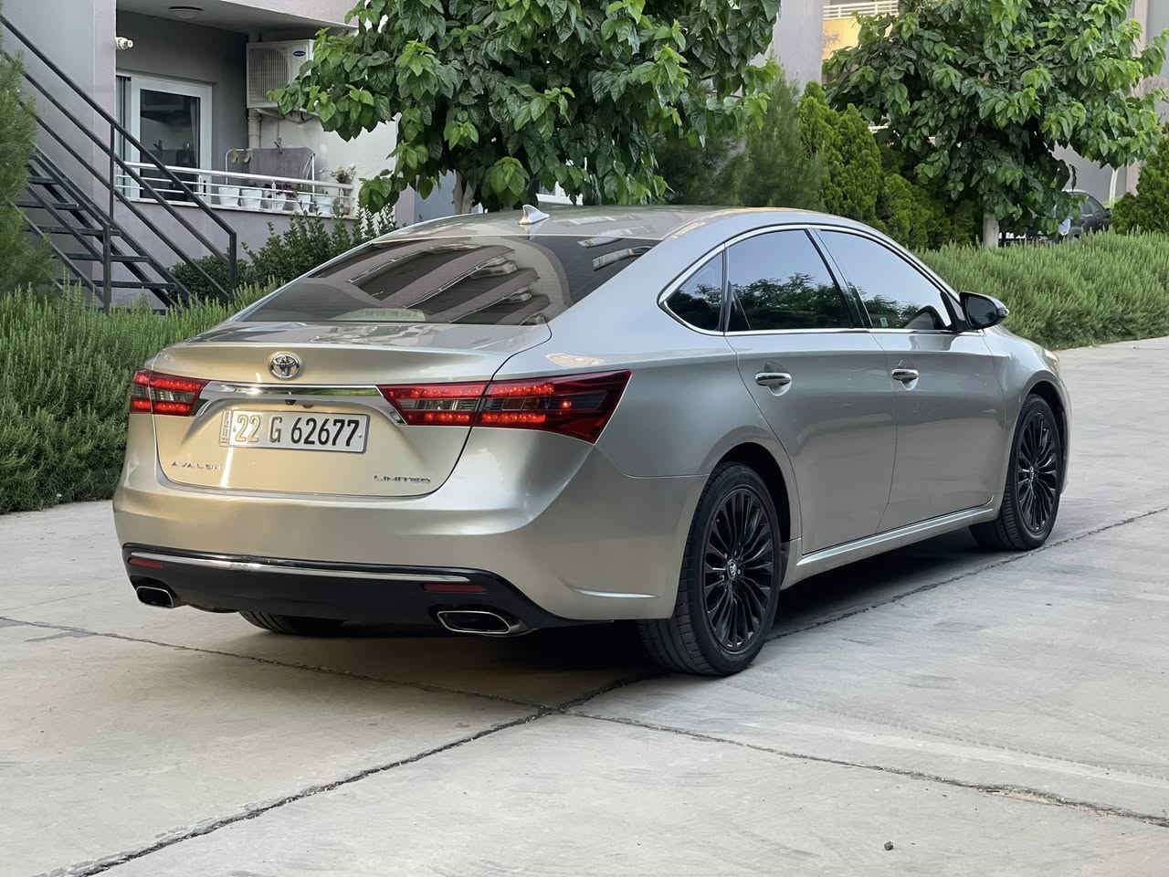 Toyota avalon limited 
تويوتا افلون وارد امريكي
فول مواصفات 
موديل 2016 فئة limited
سيارة بدون صبخ 
مواصفات السياره :-

سلايت
برده بيلادي 
رادار
بصمة تشغيل وابواب وصندوق

كشنات جلد كهرباء و خزن

كشنات تدفئه و تبريد

شاشة جبيره مع كاميرا مع GBS

مانع انزلاق

لايت ناصي زينون بلادي واني شادله زينون للعالي

بكلايت LED

يدات نيكل

تبريد لمس مع شاشة تبريد

٣ انظمة قيادة ( ايكو / نورمال / اسبورت)

محرك ٦ سلندر ٣٥٠٠

كير اوتو + عادي ٦ نمر

محرك كير حداديه تبريد كله بشرط جديد

السعر : ١٨٠ ورقة وبيه مجال

مكان السيارة : سليماني 

***********
