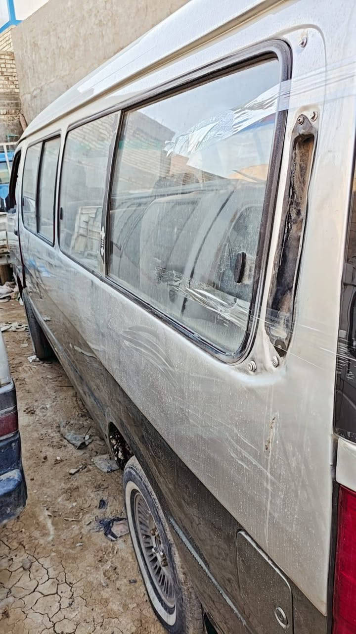 سلام عليكم فتون 2010 رقم بغداد مميز
مصبوغه جماليه سياره جديده كبل للشارع تخم تاير مكينه وكير خير من الله سياره احلا من صور وصدر جديد ومصفره هيئه ومرور تحويل ثاني ويوم 
السعر 60 
الرقم: ***********
الرقم :***********
