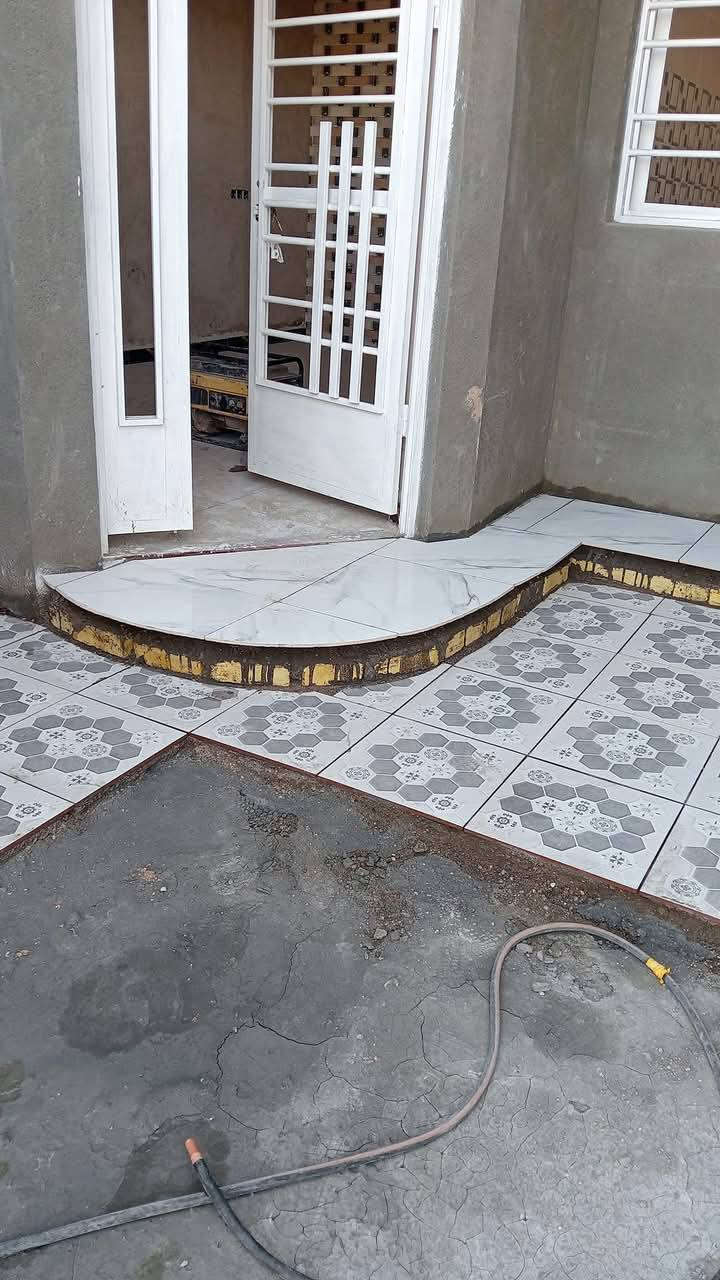 باسم الكريطي لكافة انواع السيراميك ولبورسلين ولكاشي متفرغ حاليا وين المستعجل الاتصال بنا 
***********
