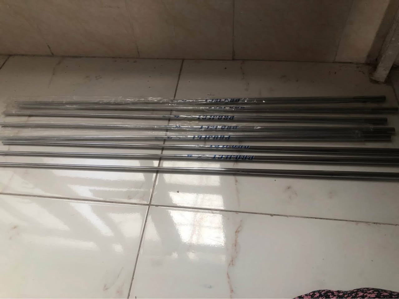 8 قطع اصلية من اعمدة كولف
سعر الكل 30 الف 
المكان اربيل روشنبيري أربيل, العراق


**إذا كنت صاحب هذا الإعلان وتريد حذفه لأي سبب، رجاءا أرسل رسالة إلى الدعم الفني**