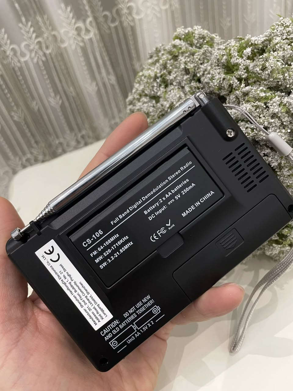 راديو جيبي رقمي موديل CS-106
متعدد الموجات AM FM SW
سحب قوي
يعمل على بطاريات قلم عدد 2

للطلب والاستفسار التواصل على الخاص
متوفر توصيل


**إذا كنت صاحب هذا الإعلان وتريد حذفه لأي سبب، رجاءا أرسل رسالة إلى الدعم الفني**