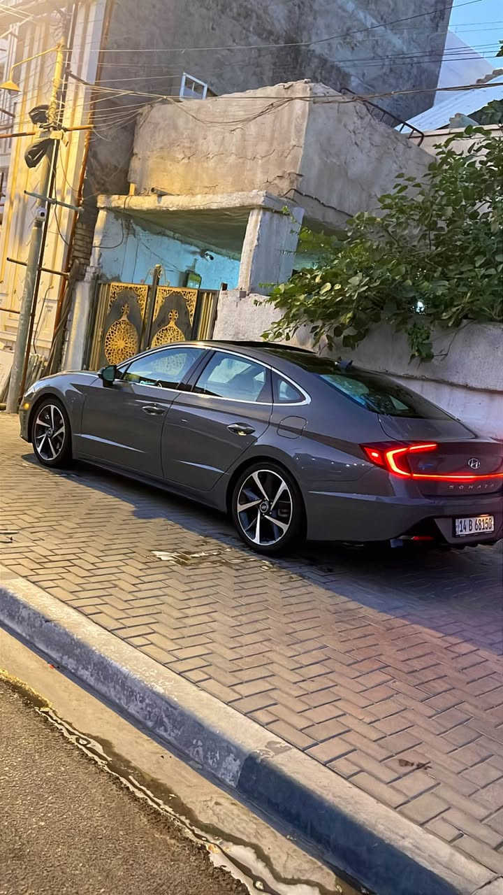 سلام عليكم سوناتا 2023 وراد امريكي حادثه خفيف كلش
جاملغ بارد وبنيد مبدل اصلي نفس الون بدون ايرباك بدون دواخل كلش ماشيه 62 الف جاهزه كلش السياره فول مواصفات السياره مكينه 1600 تيربو رقم بصره حره 
(مكلف بالنشر 📍)*********** السعر 177 وبيه مجال قليل البصرة, العراق
