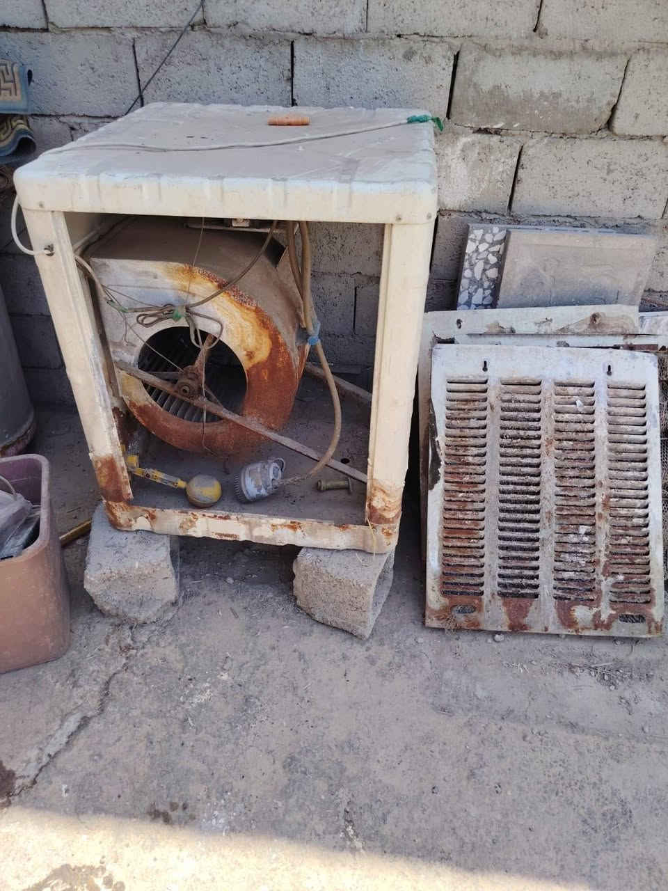 مبردة للبيع ب50وبيهة مجال 
المكان الزعفرانية


**إذا كنت صاحب هذا الإعلان وتريد حذفه لأي سبب، رجاءا أرسل رسالة إلى الدعم الفني**