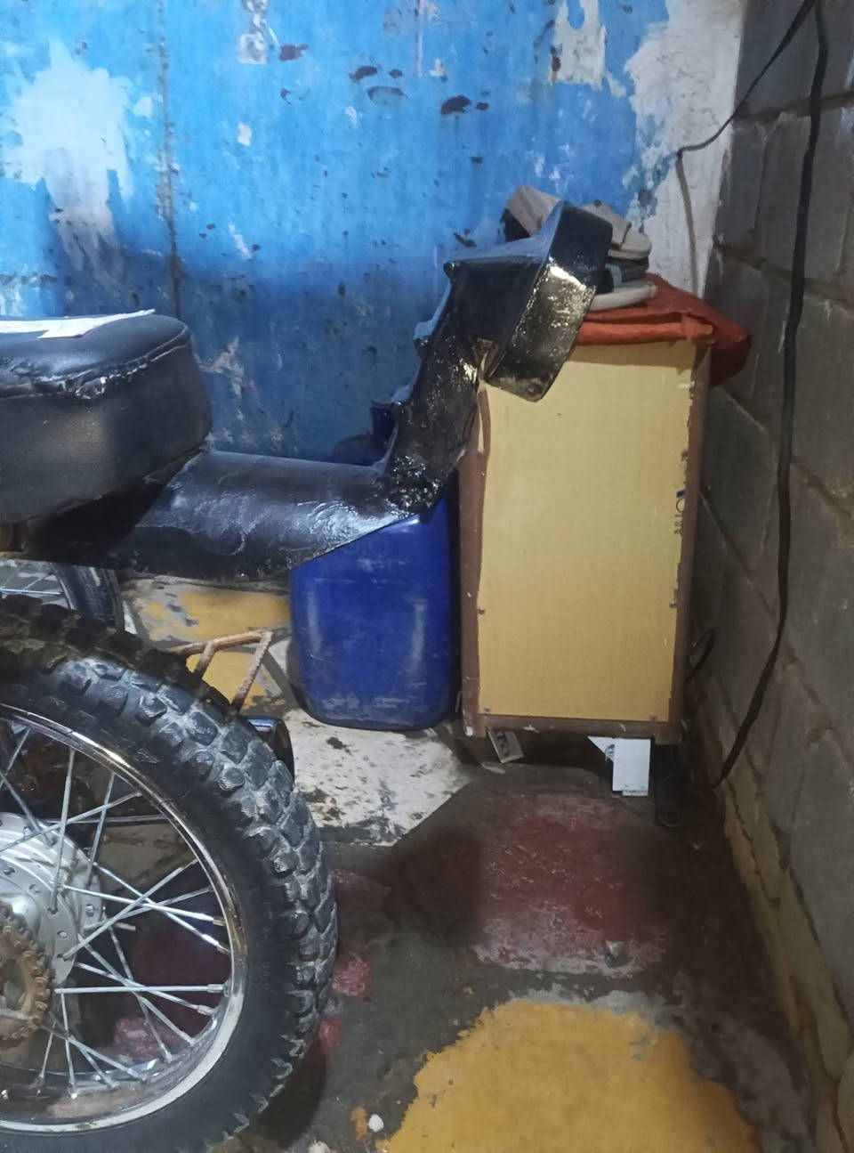 رصطه طياري للبيع مكاني حمزه الغربي


**إذا كنت صاحب هذا الإعلان وتريد حذفه لأي سبب، رجاءا أرسل رسالة إلى الدعم الفني**