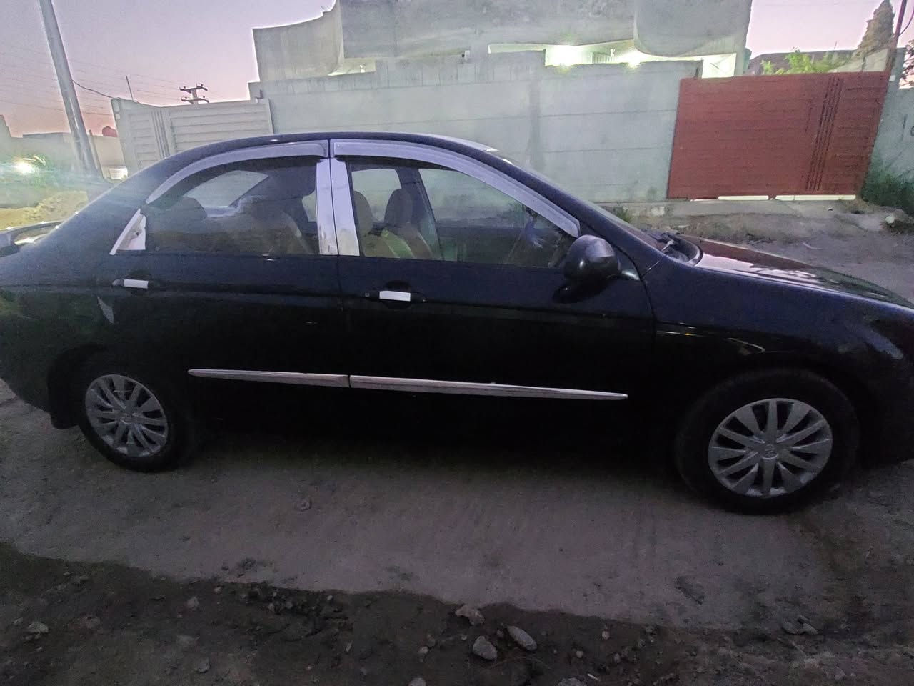 يالله سلام عليكم كيا سبكترا 2007 البيع جاهز الخير كير مكينة حاوي صدر يمامي خلفيه جديد تخم تاير جديد رقم واسط سنوي 30 تريد وكاله تريد تحويل معروض 68 بيه مجال عنوان واسط   ***********

