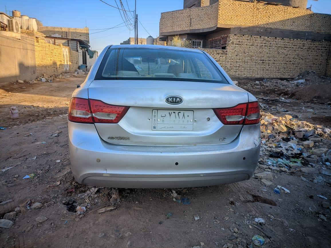 ا
السلام عليكم كيا  ابتما 2009 رقم بغداد مصبوغه عام بدون حادث حادثه موضح بل صوره او جامله الخلفي بدون دواخل سعر90بيها مجال بسيط مكان السياره بابل  ***********
