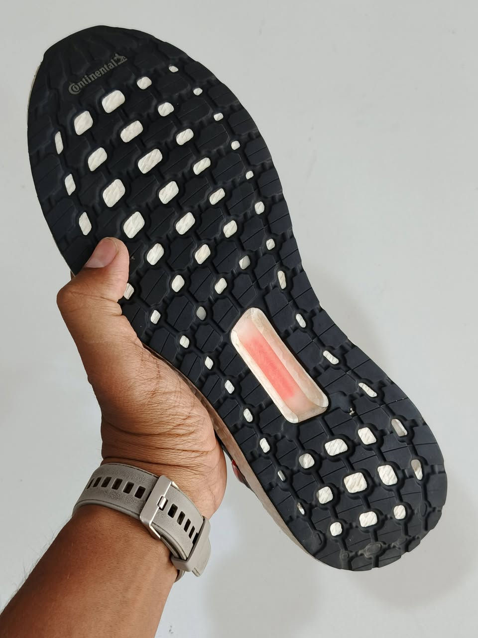 اديداس الترا بوست اصلي اورجنال
▪️قياس 46---30.cm طول القدم 
👟 طبي وزن خفيف مريح القدم 
☎ واتساب ***********☎
🚗 توصيل كافة محافظات العراق 🚗
