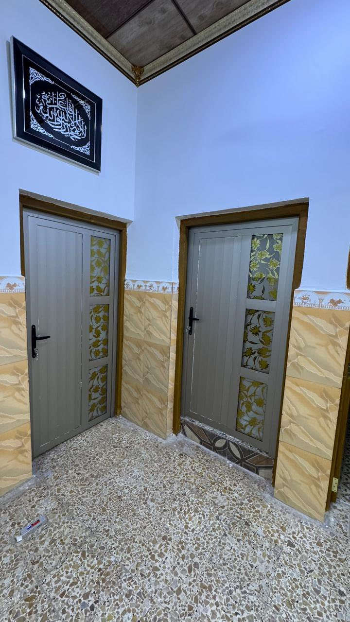 مستعدون لعمل كافه اعمال المنيوم محجرات ابواب شبابيك متنوعه كيرتن ول ابواب قاصه ابواب رئيسيه خارجيه استفسار ***********
***********
