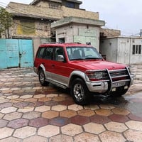 باجيرو   بلادي   كير عادي.  دفع رباعي  تبريد شغال  قطرة صبغ مبيها بيها...