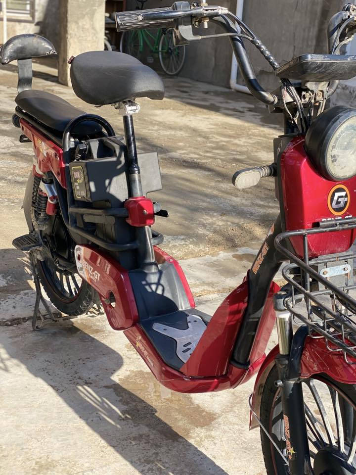 سلام عليكم دراجة شحن موديل ٢٤كلهة شغالة أي نقص مابيهة
بطاريات شرط عل فحص كامل مكمل أشاير هورن لايت عالي ناصي كاملة ودراجة كلش حلوة أحلة من لصور مكاني ديالى بعقوبة سعر ب٢٥٠وبيهة مجال بسيط ***********
