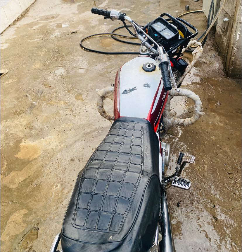 السلام عليكم
دراجه تايكر 2020

محرك مفتوح 
شرط شلعه ومعدل  
      السعر 340


**إذا كنت صاحب هذا الإعلان وتريد حذفه لأي سبب، رجاءا أرسل رسالة إلى الدعم الفني**