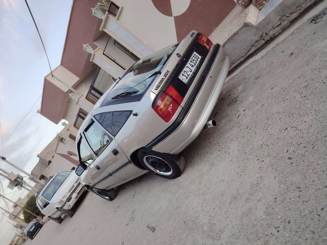 السلام عليكم اوبل فكتره موديل 93 سياره جاهزه داخل محدث 95
1طخم امامي خلفي جديد شرط
2محرك كصه شرط
3 وايرمنيه من دعاميه لل دعاميه شرط
4مشدود عليها شاشه هيه ول كاميره
5داخل 4 وجوه مال باب و دشبول شرط جلخ ما بيهن
مكان موصل الاتصال 👈*********** سعر 45$
