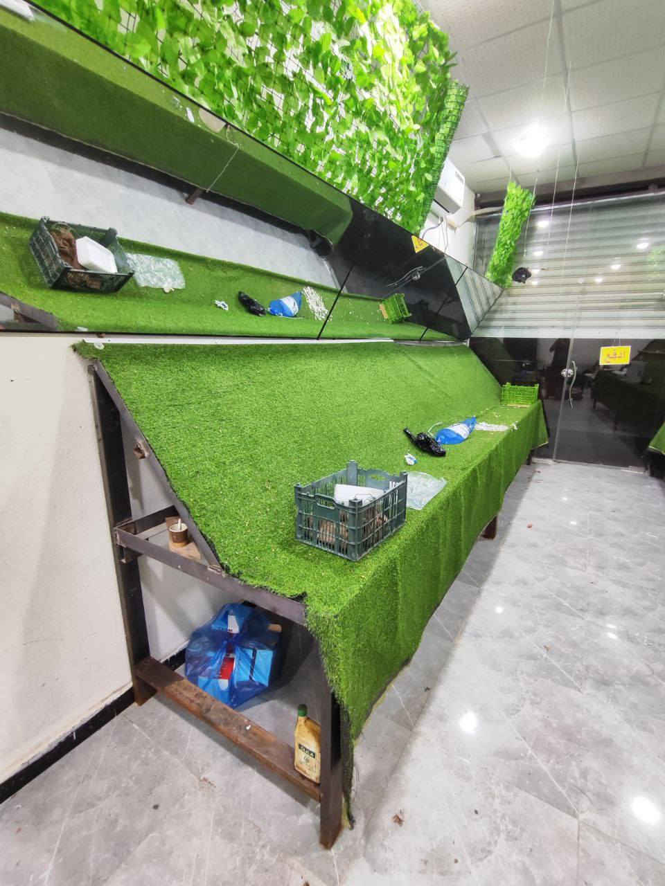 ميوزه تفصال للبيع +مرايات طول الميز 5 متر عرض 1 متر شغل درجه اوله قبل شهرين مفصلهن ينفعن محل مخضر جاهزات السعر 750 مع لمرايات


**إذا كنت صاحب هذا الإعلان وتريد حذفه لأي سبب، رجاءا أرسل رسالة إلى الدعم الفني**