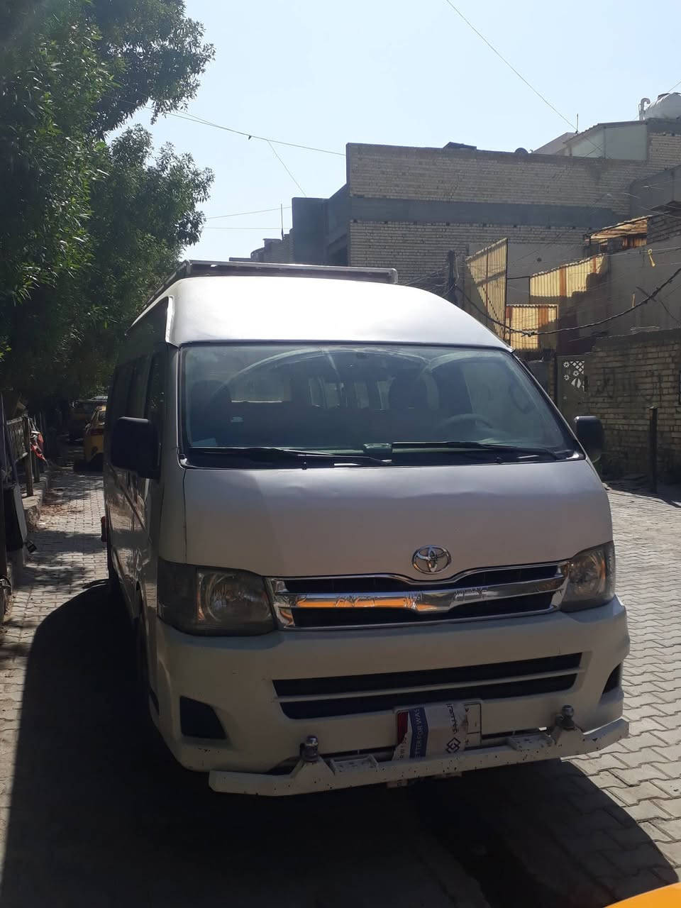 سيارةللبيع موديل ٢٠١٢ رقم الهاتف ***********
