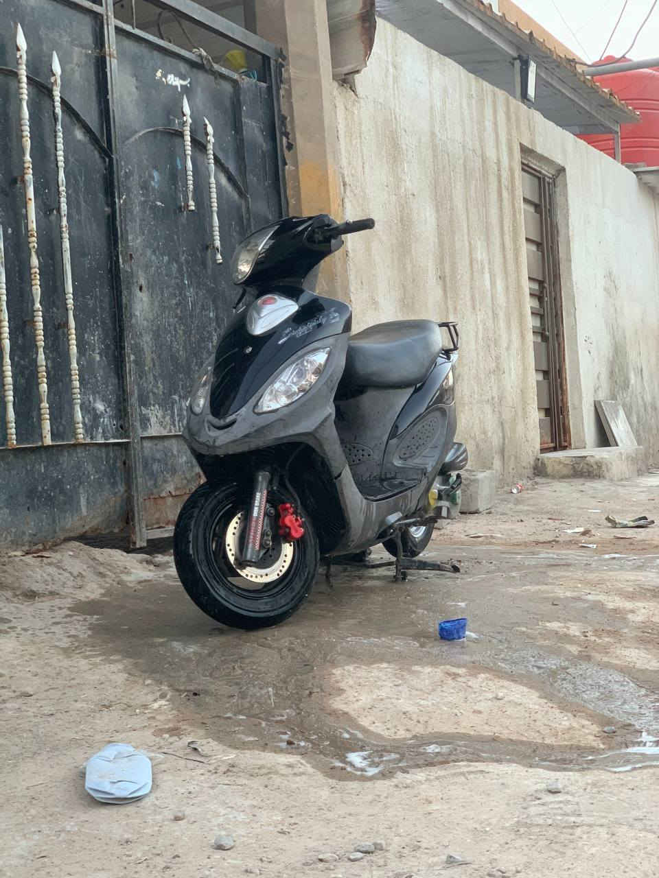 سلام عليكم دراجه نضيفه كلش رايده مراوس ب دراجه يراني ***********
