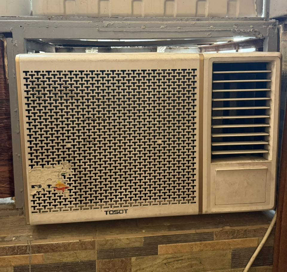 سلا عليكم اخوان البيع تبريد توسوت موسمين مشتغل نضيف وشغال مبرده ايرانيه جديده مشتغله 3 اشهر فقط 
السعر ثنينهن 400 الف مكاني زعفرانيه نهايت شارع المعهد 
*********** بي واتساب
