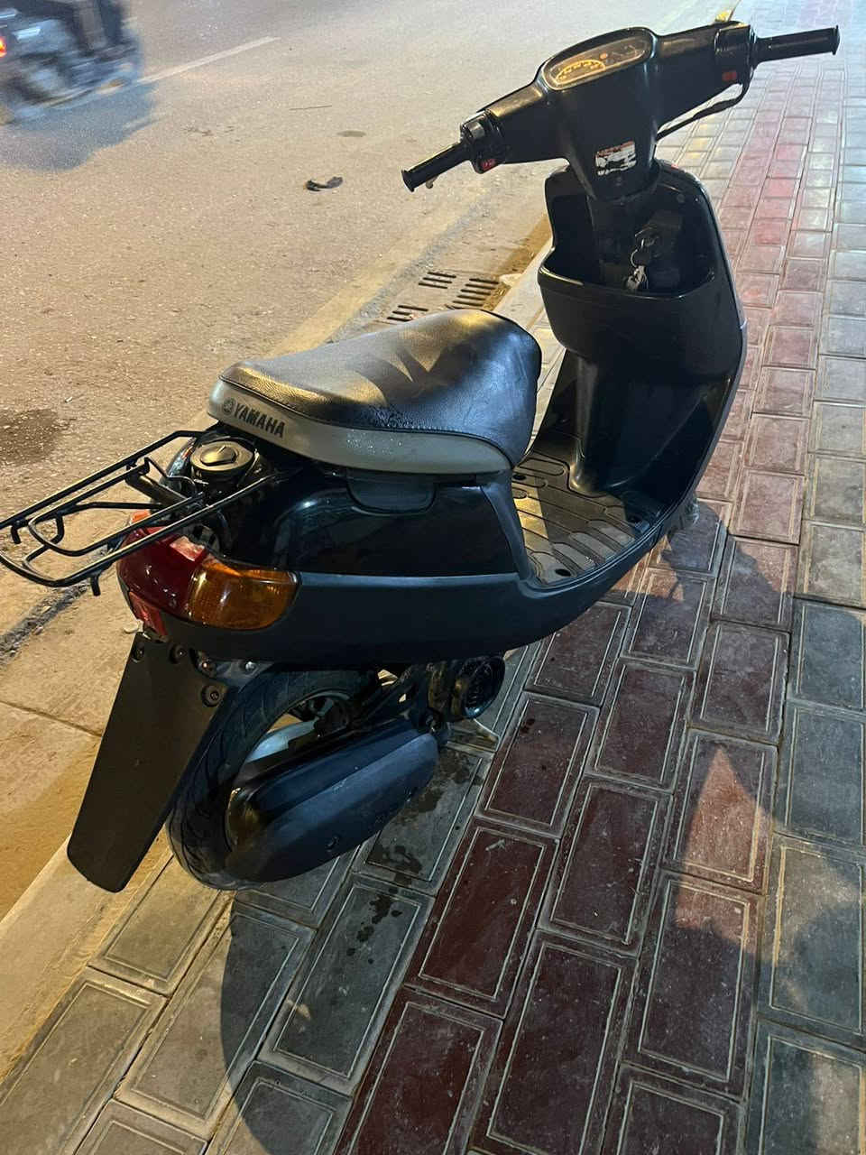 سلام عليكم هاي الدراجاه للبيع سعر 400وبيها مجال ***********
