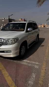 لاندكروز • ٢٠١٠ • GXR ٦ اسلندر