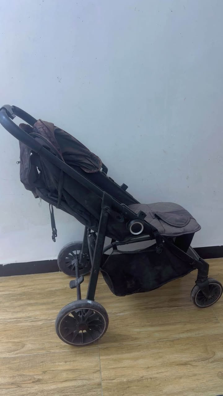 عربانة اطفال ماركة اصلية من عمر سنه الى ٥ سنوات قوية مكان بغداد الطالبية 
السعر قفل ٣٥ الف بغداد, العراق


**إذا كنت صاحب هذا الإعلان وتريد حذفه لأي سبب، رجاءا أرسل رسالة إلى الدعم الفني**