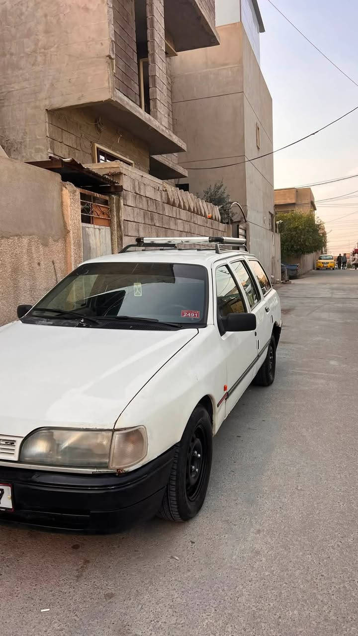 فورد سيرا للبيع موديل 1991
سنويه لل2030

سياره نظيفه وكاعده

كوبون بانزين جديد

تانكي بانزين جديد

جاملغ يمين بس يعوزه تصليح

سعر 25وبيها مجال

***********

***********
