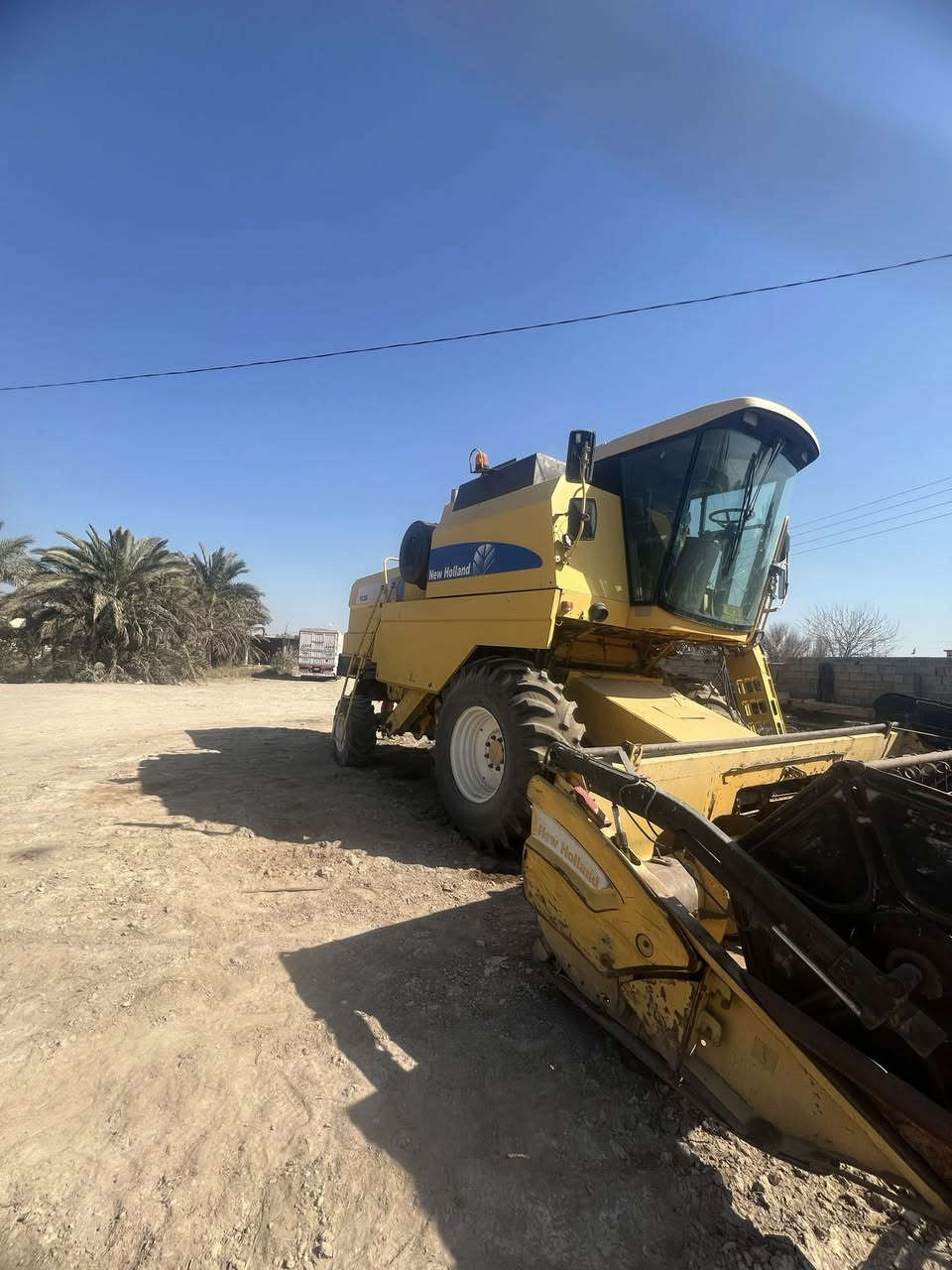 السلام عليكم حاصده للبيع هيدرو خمسه بلم طبله غلاب تخم تاير نضيفه خير من الله السعر خاص سفسار الرقم ***********
