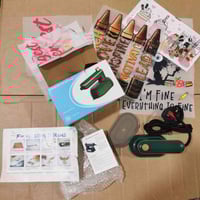 اوتي صغير • جديد بالكارتون • هدية ملصقات