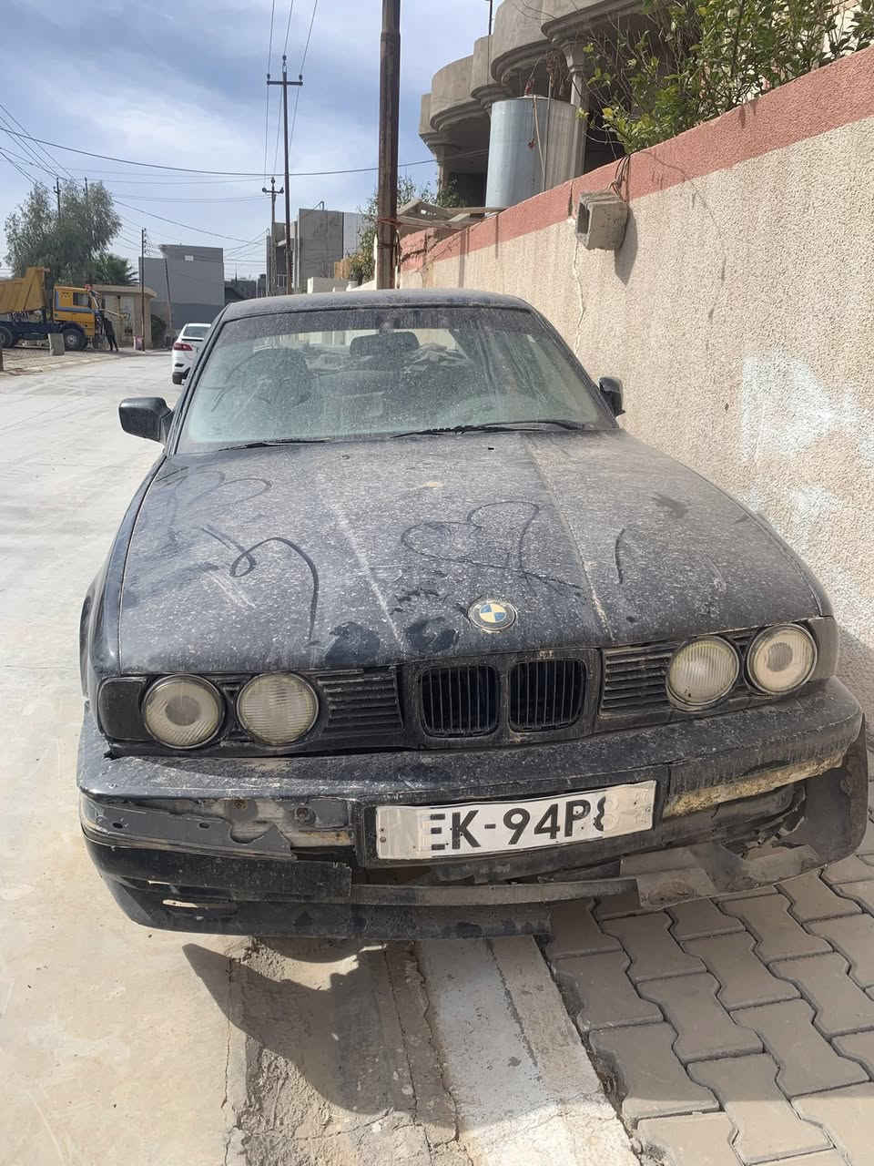 سلام عليكم
بي ام 1992 525 راحتلكم فدوه 
أبيع بدون رقم كوم حديد أو تفصيخ 
تجي تأخذها بكرين المحرك والكير نضيفات والمحرك لا تنقيص ولا تبخير جديد قيم وأخذ بس فدوه لحد يجي يكسر بيها فد مره 
رقم *********** متواجد واتس اب 
عنوان صلاح الدين طوز
