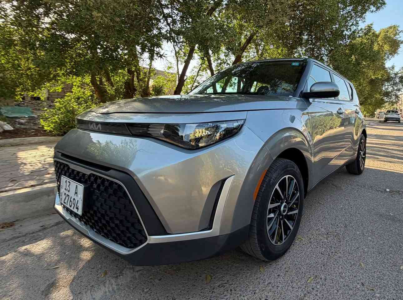 كيا صول 
موديل 2025
ماشية 17000m
رقم ميسان شهداء 
وكاله عامه
ظرر جاملغ امامي تبديل وصبغ قليل من الجاملغ الخلفي 
***********
