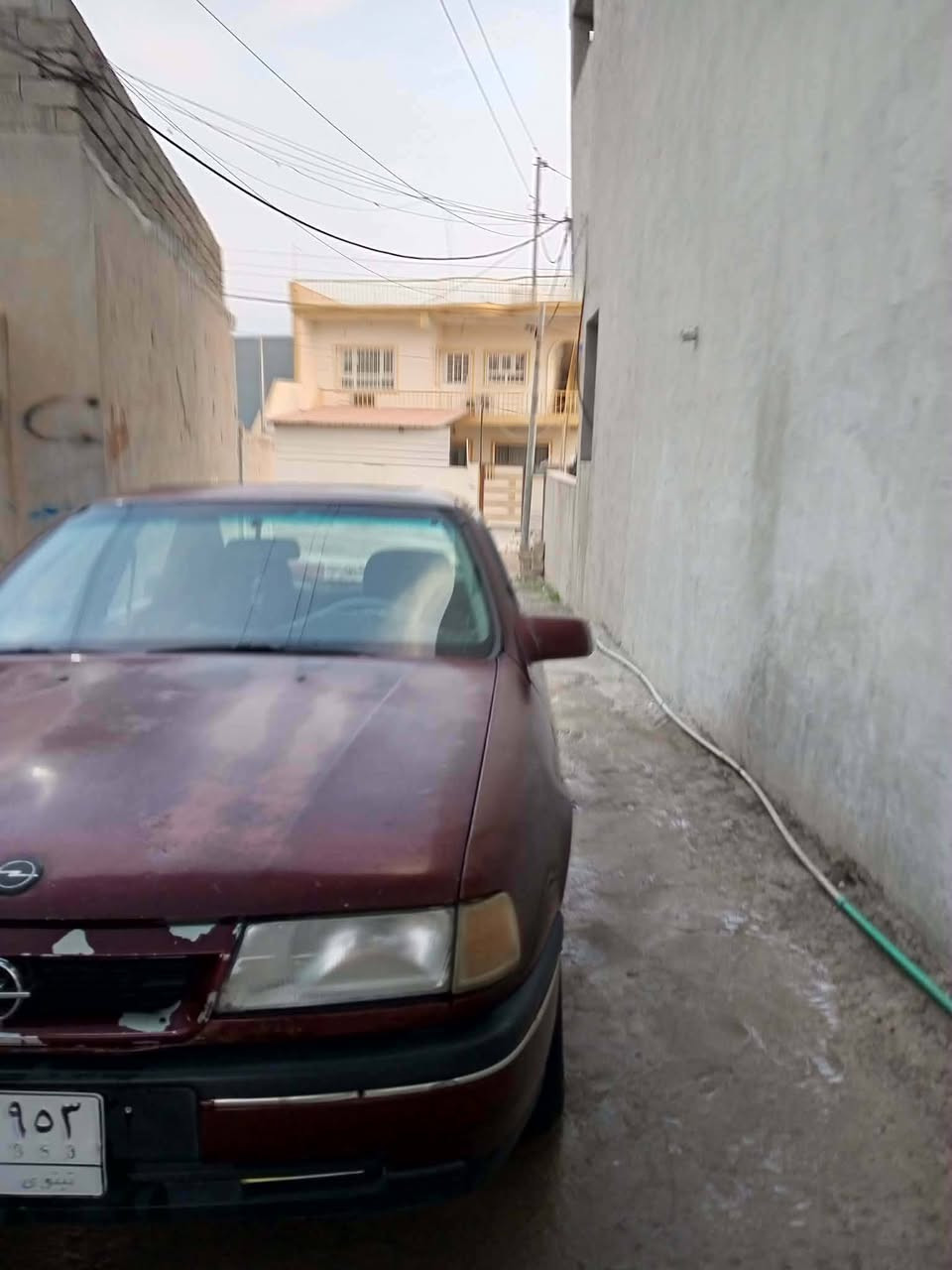 السلام عليكم 
اوبل فيكترا موديل 1991 
 حجم 20
سلايت
محرك لا صرف لا نفخ لا بخار 
كير محرك شرط
كوبون بانزين بيها
سيارة باسمي 
شرط وكالة وتحويل
 تدفئة 
كير اتوماتيك 
سيارة كاملة
ضرر دوائر ودوسات فقط
وباقي بدون صبغ شرط
رقم نينوى
داخل نضيف
 سعر 45
***********
***********
