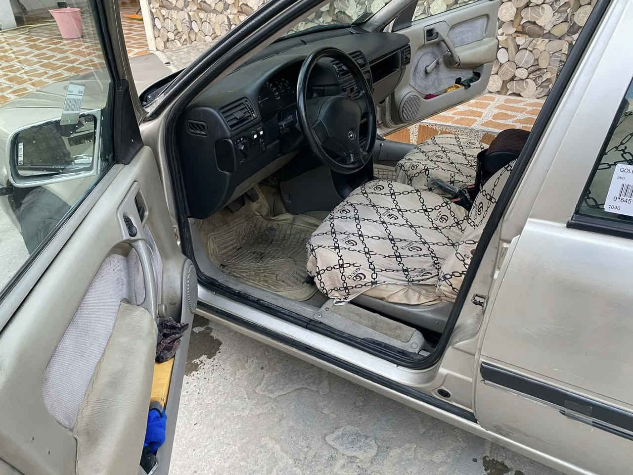 اوبل ٩١ محرك ٢٠ بيها ضرب من كدام خفيف بيها ضرب من خلف بدون دواخل كير توماتيك سنوي ساقط سنه منتهي اربع تايرات جديد سعره٤٠ مجال  رقم ***********مامتواجد علي فيس
