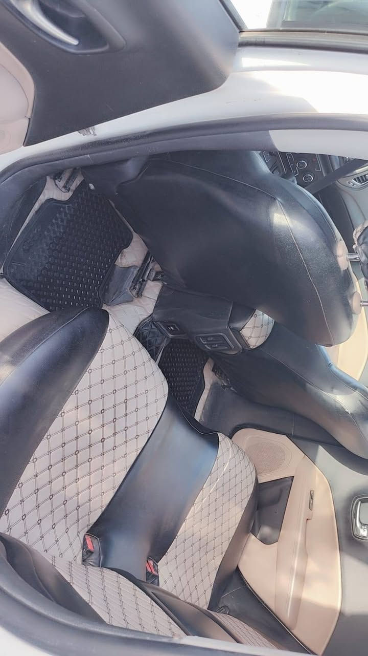 سلام عليكم جيب كنباس البيع موديل2018 مكينه 4سلندر جديده كير جديد تبريد شغال تخم تاير رقم انكليزي بسمي ميسان سياره وارد امريكي السعر 115وبيه مجال مكان البصره الدير (***********)(***********) مكلف بنشر ماجاوب خاص رجائن
