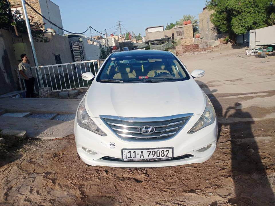 السلام عليكم سوناتا للبيع خليجي موديل 2011 فول عدا البصمه سياره جاهزه رقم بغداد انكليزي باسمي سونار موضح بالمنشور مكان السياره الحله مقابل المستشفى التركي السعر 113 وبيه مجال بسيط أي استفسار الاتصال ***********
