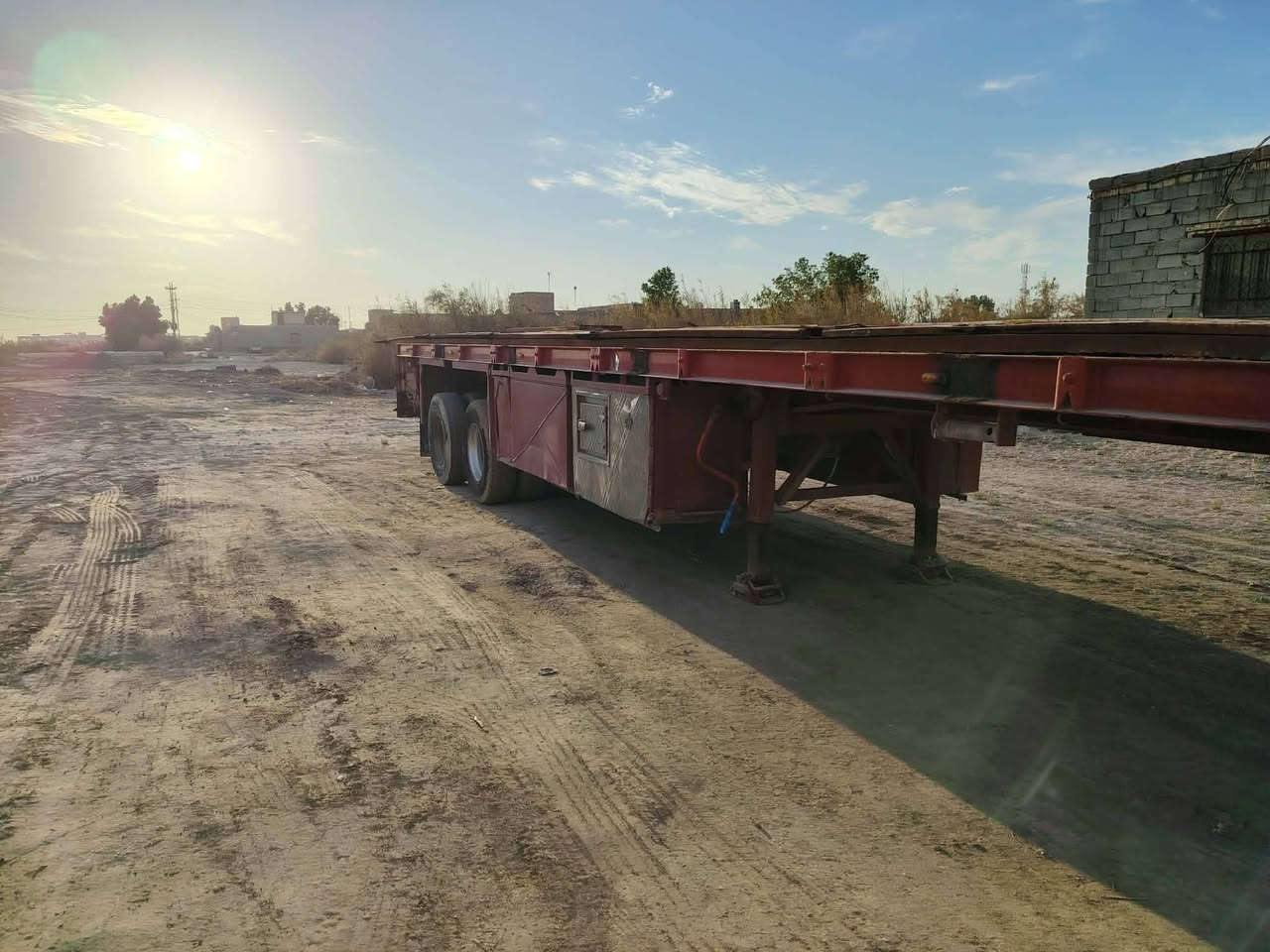 السلام عليكم 
عربانه المانيه 12اونص ربطه14دناكير مربع اجنابه كامله شاصي مكفول تايرات نص عمر سعر 55
***********
