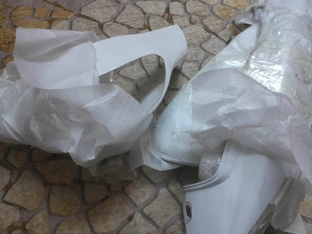 سلام عليكم غراض ماكس منغولي كفرات قطع غيار 
لايت أمامي قايش 
هورنات 
كتفات 
مازدة 
جامة دشبول 
سكرتير عدلة 
واكو تفصيخ كفر
وكفر صالنصة 
كلج بريز 
ونواعم هواي


**إذا كنت صاحب هذا الإعلان وتريد حذفه لأي سبب، رجاءا أرسل رسالة إلى الدعم الفني**