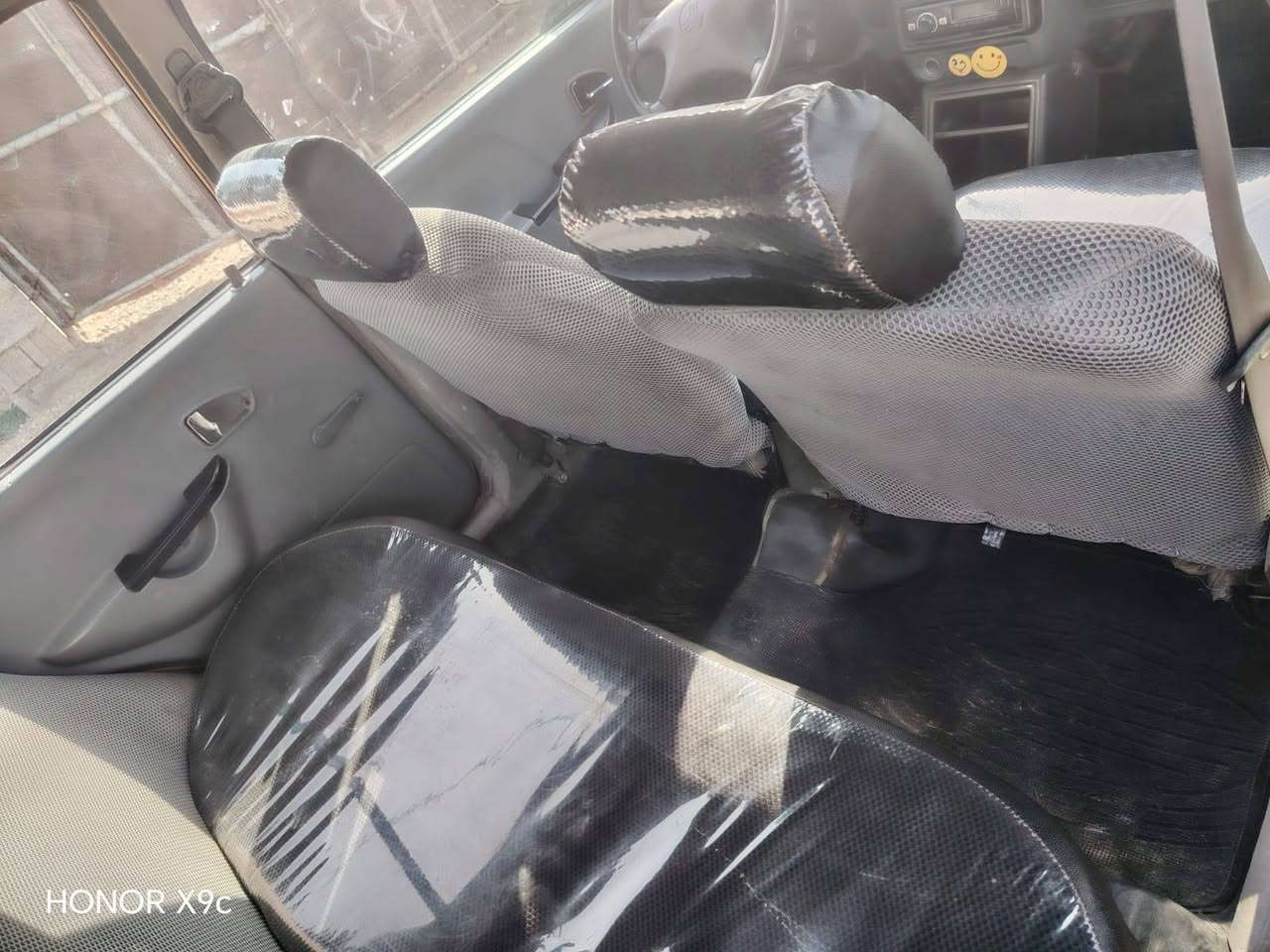 السلام عليكم
سايبه 2009
مكفوله كير ومحرك
شاصي مكفول مو معمر مكفول
تبريد شغال وماناقصه شي
كشره كدام العين
غرفته جديده ودوشمته جديده
مكينه برايد حاويه ماصر اله شهر وموجود وصل الشراء بأسمي مصفره هيئه غرامات عليه
السياره نقصه بور وتجديد صدر فقط
السعر 29
***********
