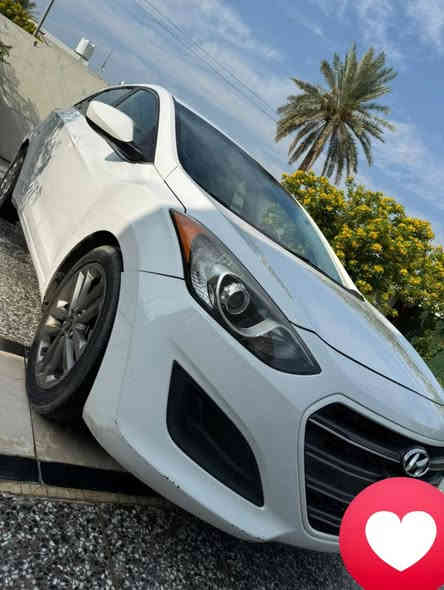 السلام عليكم 
النترا هاج باك وارد امريكي موديل ٢٠١٧
محرك 2000 GT
ماشية 85 قابلة للزيادة صور حادث مرفقة
 رقم أربيل تحكمات بالاستيرن 
سياره جاهزه السعر 107 ورقه 
وبيها مجال مكان السياره بغداد الدورة تفاصيل الاتصال ***********
