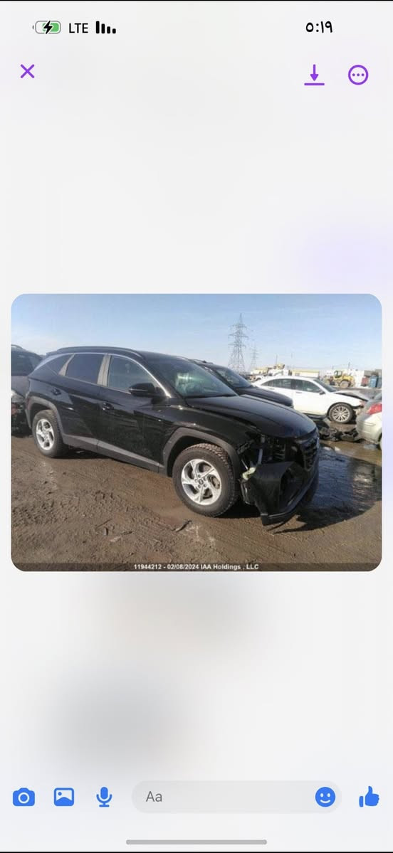 توسان للبيع 
 موديل 2022
نص فول 
السياره حادثها خفيف قطعه صبغ وحده شبر بالبنيد بدون دواخل
ماشيه 68 الف كيلو متر
سعرها 173 ورقه وبيها مجال بسيط

للتواصل:***********
