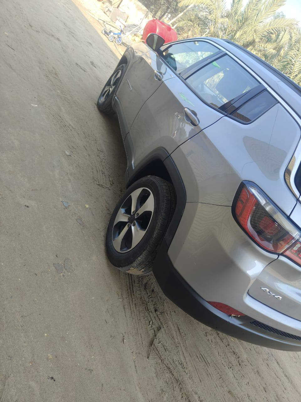 جيب كرباص موديل ٢٠١٨ وارد امريكي بيه صبغ بس بنيد سعر ١٢٥ مكان بصره        ***********
