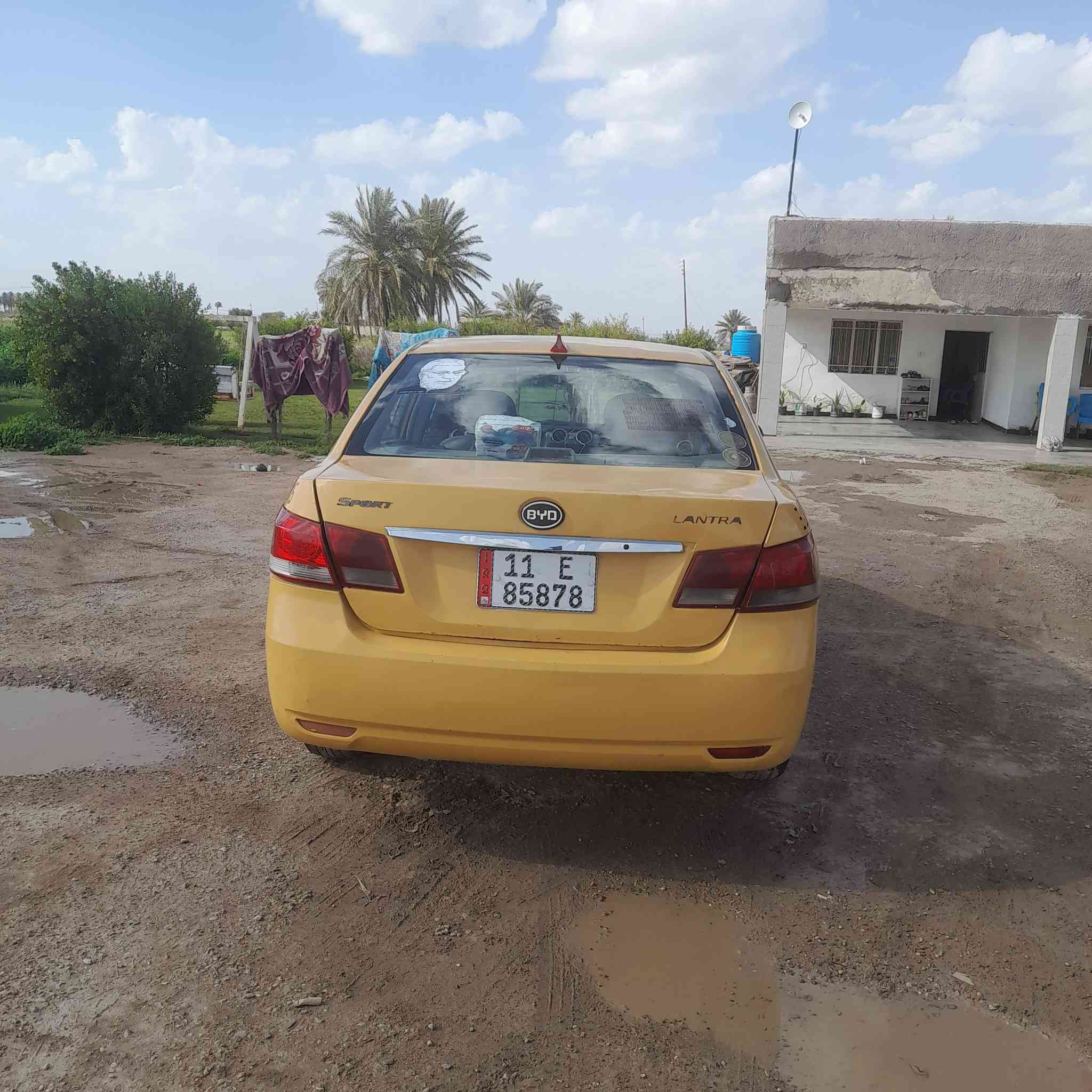 سلام عليكم بي وايدي جي ٤ بغداد بسمي   رقم انكليزي مصفره هيئه وغرامات سنويه لل٣٢ هيئه ل٢٧ سياره كبل للشارع صفره ٢٠١٣  بيه ضربه يمنه بجاملغ سياره جديده تبريد ثلج بصمعه لكزز جديده اسياره مكان سياره بغداد مقابل باب لاغا عارضه ب٣٨ بيه  ***********مجال
